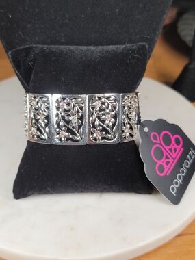 Paparazzi Silver Floral Filigree Stretch Bracelet with Clear Rhinestones